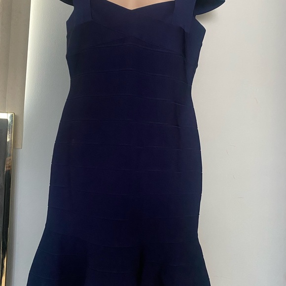 BRAND NEW - Picture 3 of 4